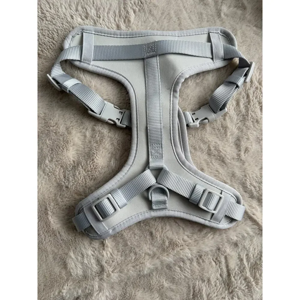 Dog Harness Size Medium - NEW